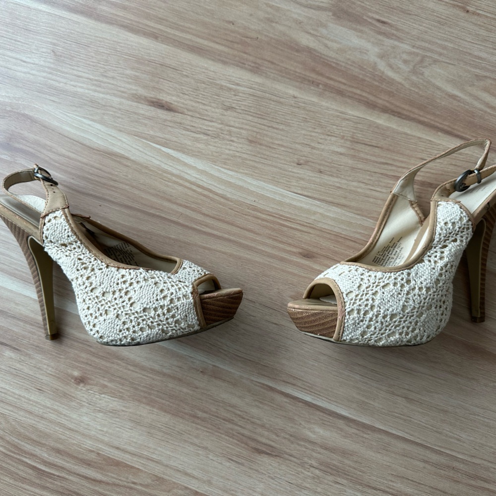 Elle Beige Peep-Toe Heels - Picture 5 of 6